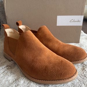 Clarks dark tan suede low boots size 10
